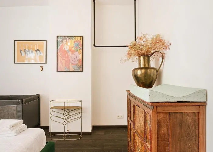 Unbeatable Location Explore On Foot! Gante